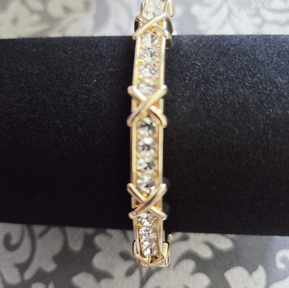 NWOT Camila Coelho Gold Tennis Bracelet With Glass Gemstones